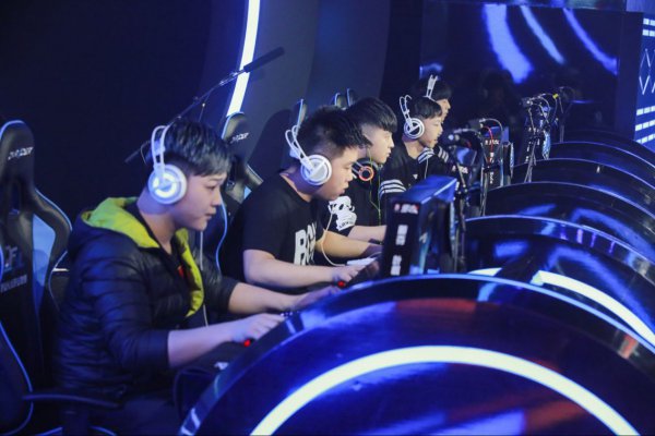 来自于对未 来自于对未