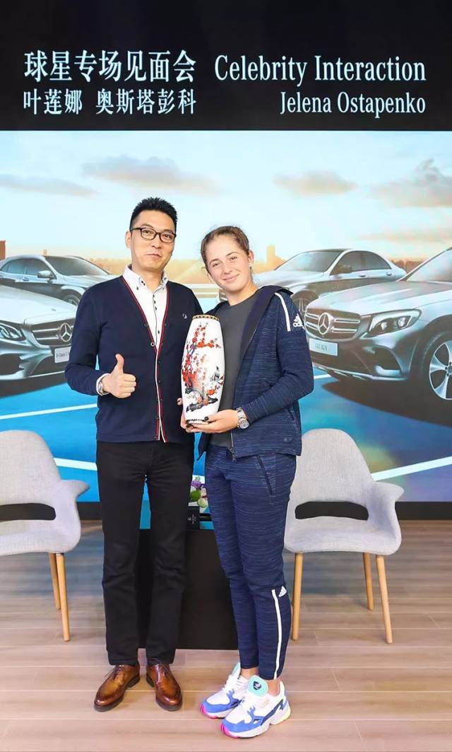 正在为此携 正在为此携